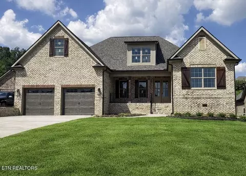 7745 Madgewood Ln, Knoxville, TN 37909