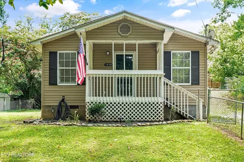 1515 Robert Huff Ln, Knoxville, TN 37914