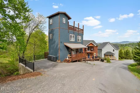 419 Stone Ridge Way, Pigeon Forge, TN 37863