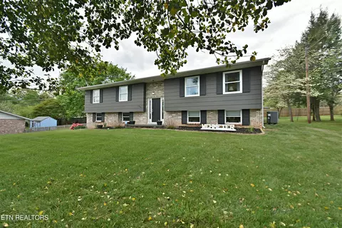 509 E Meadecrest Dr, Knoxville, TN 37923