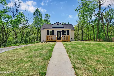 4233 Old State Rd, Knoxville, TN 37914