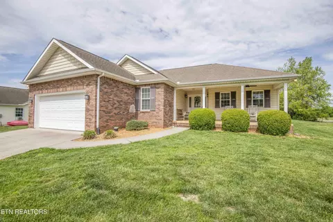 751 Boone Dr, Seymour, TN 37865
