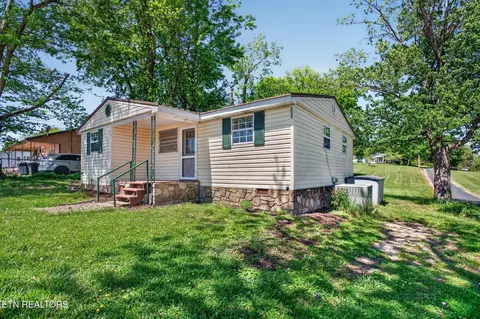 680 Musterfield Rd, Newport, TN 37821