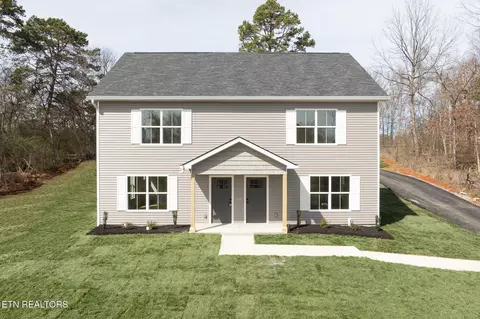 1619 Francis Rd, Knoxville, TN 37909