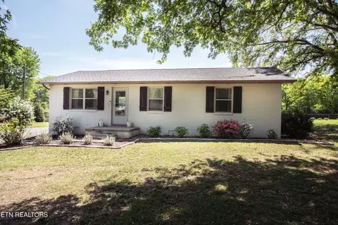 3310 Melody Ln, Maryville, TN 37804