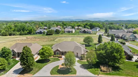 104 Wesa Tr, Vonore, TN 37885