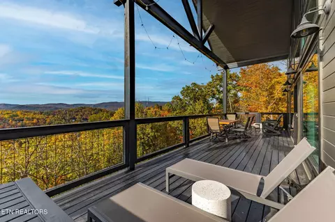 Exterior - 3316 Sugar Maple Loop Rd, Sevierville, TN 37862 photo 7 of 11