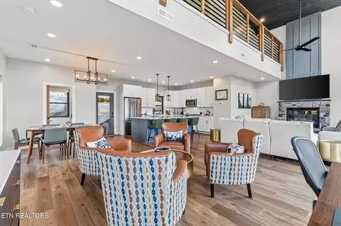 Living - 3316 Sugar Maple Loop Rd, Sevierville, TN 37862 photo 2 of 8