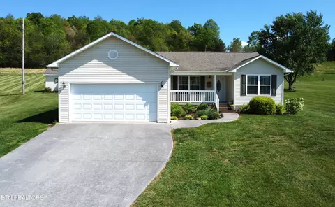 1039 Highland Meadows Rd, Jefferson City, TN 37760