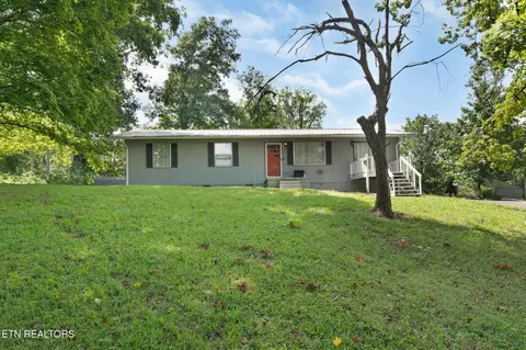 133 Bunch Ln, Clinton, TN 37716