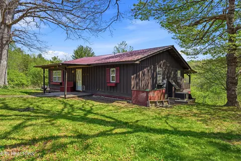 533 Epperson Rd, Tellico Plains, TN 37385
