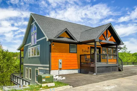 846 Blue Herring Way, Sevierville, TN 37876