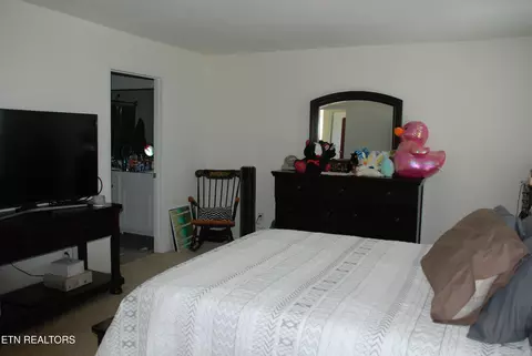 Bedroom - 198 Claire Pl, Talbott, TN 37877 photo 2 of 6