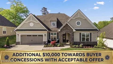 313 Bittersweet Ln, Lenoir City, TN 37771