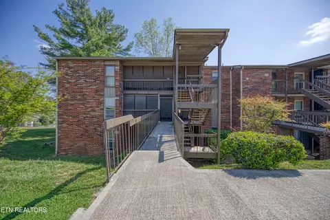 400 Dublin Dr, Knoxville, TN 37923