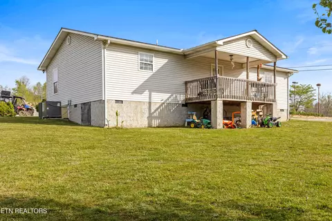 90 Illuminary Firetower Rd, Spring City, TN 37381