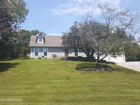 9945 Tierra Verde Dr, Knoxville, TN 37922