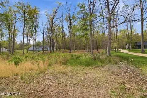 Peaceful Point, Dandridge, TN 37725