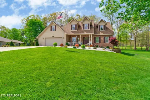 115 Forest View Dr, Crossville, TN 38558