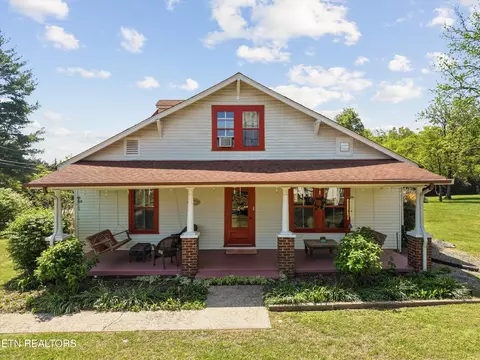 1317 Michaels Ln, Knoxville, TN 37912