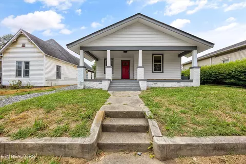 329 E Morelia Ave, Knoxville, TN 37917