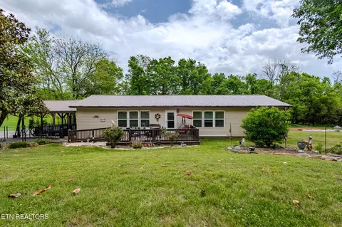 855 Post Oak Valley Rd, Rockwood, TN 37854