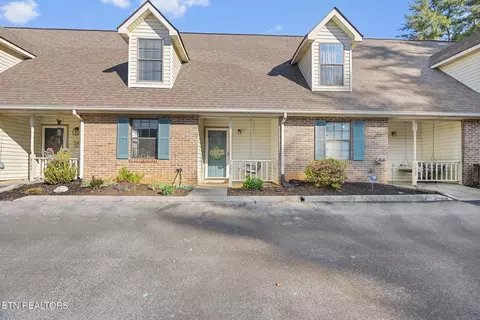 9009 Bell Brook Ln, Knoxville, TN 37923