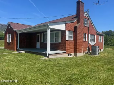 Exterior - 254 Red Clover Loop, Ewing, VA 24248 photo 1 of 4
