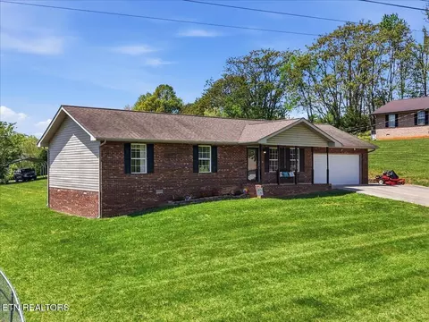267 Michal Ln, New Tazewell, TN 37825