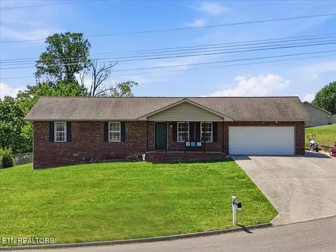 267 Michal Ln, New Tazewell, TN 37825