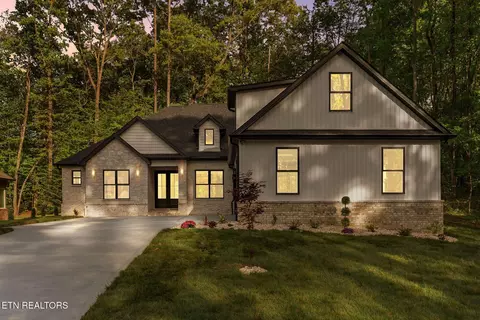 231 Oostanali Way, Loudon, TN 37774