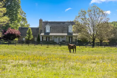 7714 Washington Pike, Corryton, TN 37721