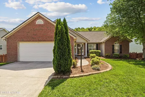 1530 Mandrell Dr, Knoxville, TN 37918