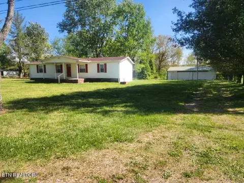 43 Cedar Ln, Crab Orchard, TN 37723