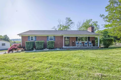 4206 NE Shangri La Dr, Knoxville, TN 37914