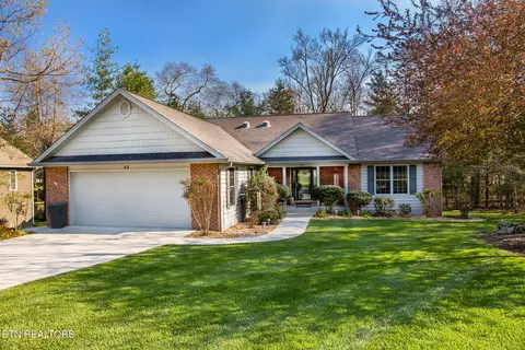 13 Kenwood Ct, Crossville, TN 38558