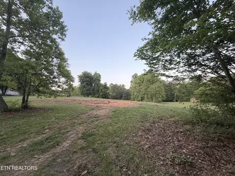 5506 Nickle Rd, Knoxville, TN 37921