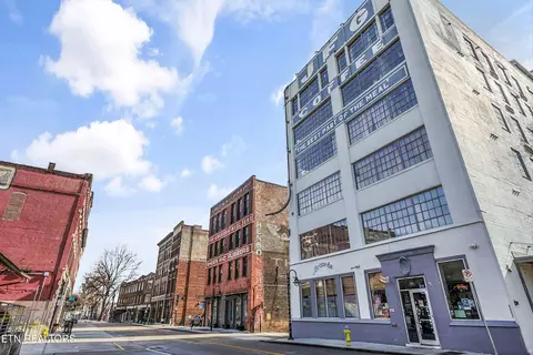 200 W Jackson Ave #504, Knoxville, TN 37902