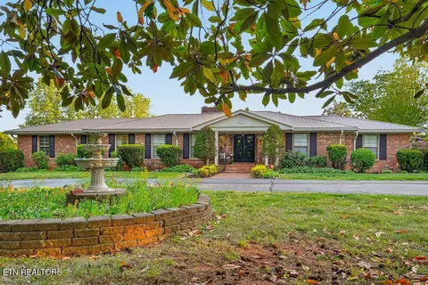 843 W Bockman Way, Sparta, TN 38583