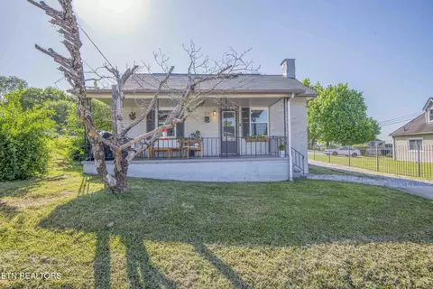 1512 Pickett Ave, Knoxville, TN 37921