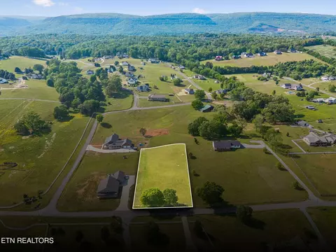 Hudlow Rd, Dunlap, TN 37327