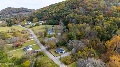 614 E Brushy Valley Dr, Powell, TN 37849 photo 37
