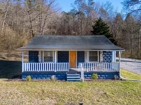 614 E Brushy Valley Dr, Powell, TN 37849 photo 3
