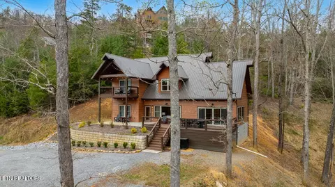4228 Wears Valley Rd #41, Sevierville, TN 37862