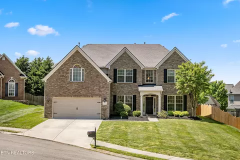 1815 Blue Crane Ln, Knoxville, TN 37922