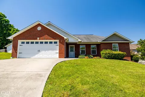 4105 Riverstone Ln, Knoxville, TN 37918