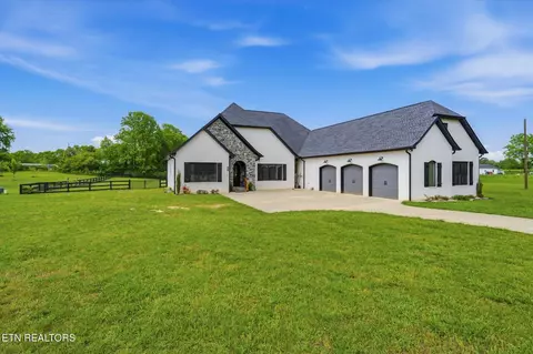 3207 Hankins Ln, Knoxville, TN 37914