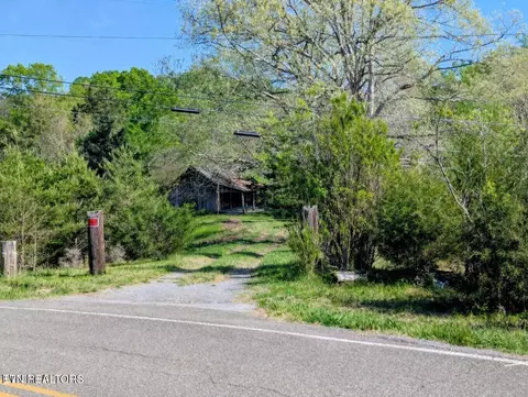 2424 Midway Rd, Knoxville, TN 37914