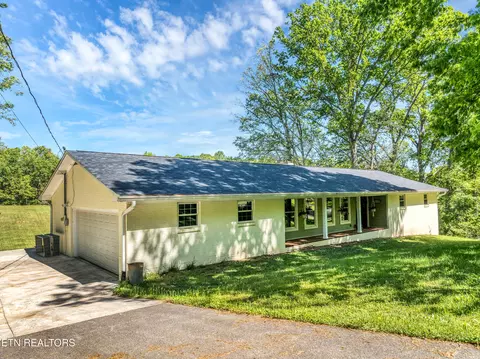 5021 Millsaps Dr, Greenback, TN 37742