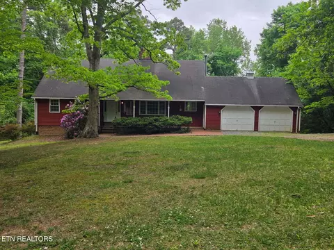 52 Deer Ridge Rd, Norris, TN 37828